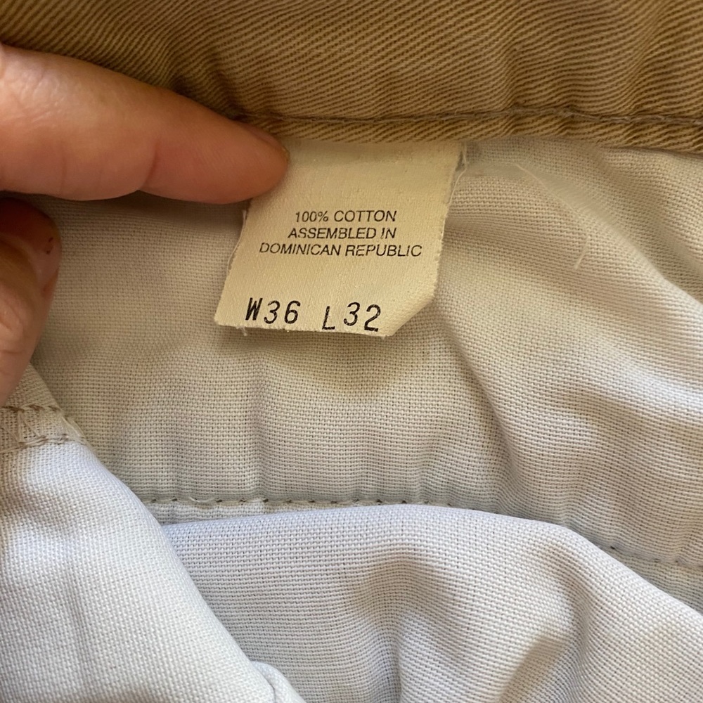 Dockers Levi’s Mens Khakis Tan pleated pants - Picture 5 of 8